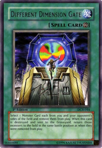 Different Dimension Gate - DCR-044 Rare 1st Edition