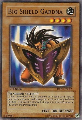 Big Shield Gardna - DPYG-EN009 Common 1st Edition