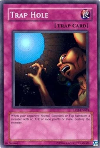 Trap Hole - LOB-EN058 Super Rare Unlimited